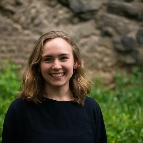 Portrait von Malika Uhlmann