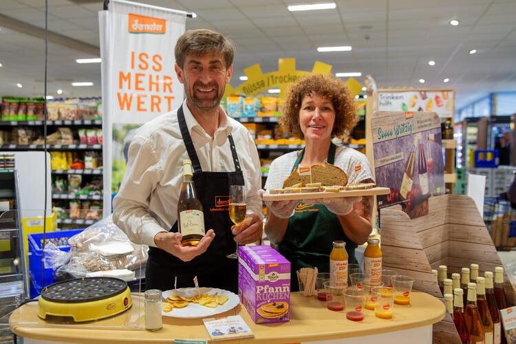 Verkostungsstand im Edeka Markt